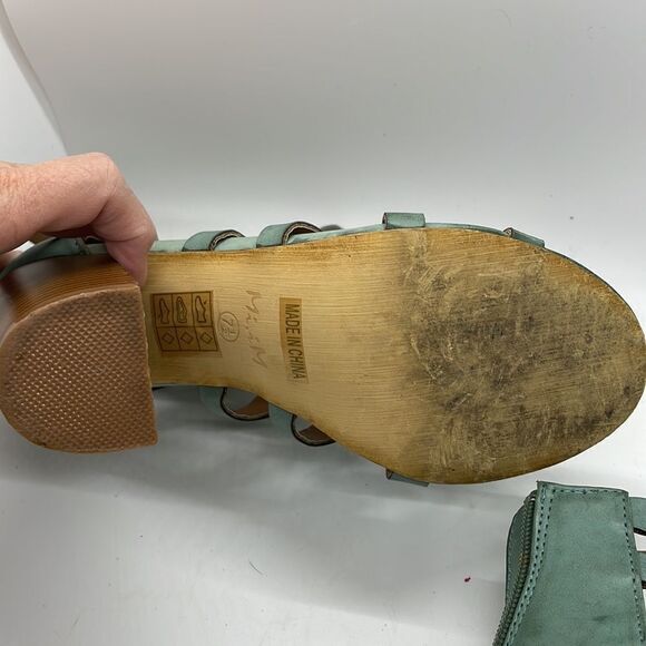 Trendy Mi.im Prague Teal Gladiator Style Sandals Size 7.5 Block Heel - Picture 12 of 13